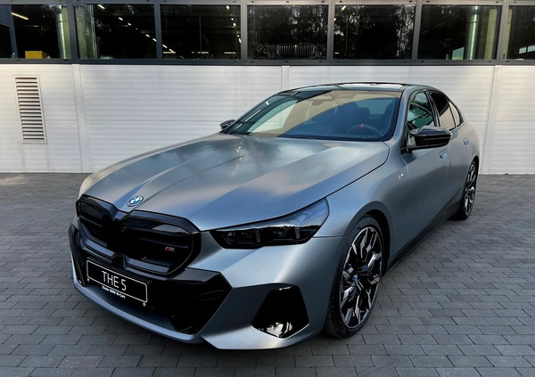 BMW i5 cena 582900 przebieg: 5, rok produkcji 2023 z Nowy Targ małe 191
